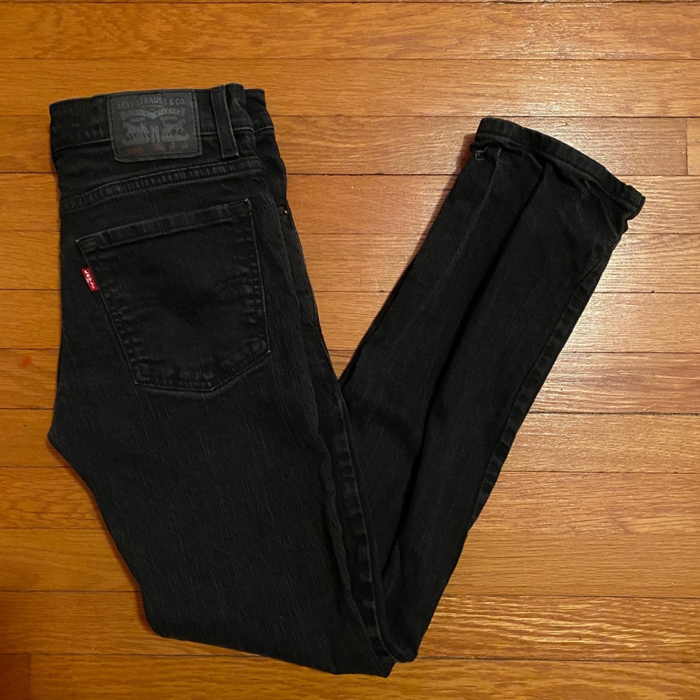 Levi 510 Black Skinny Jeans
